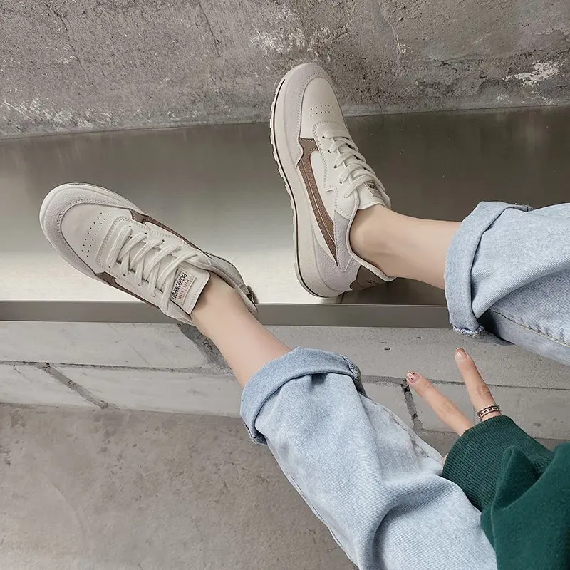 

New fashion ladies sneakers leather shoes spring casual flat shoes women comfortable white Lightweight shoes