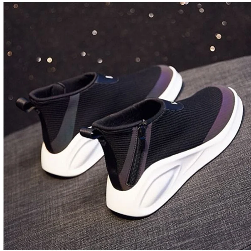 Новинка 2020New Дамский светильник с мягкой подошвой высокие модные носки алфавитом