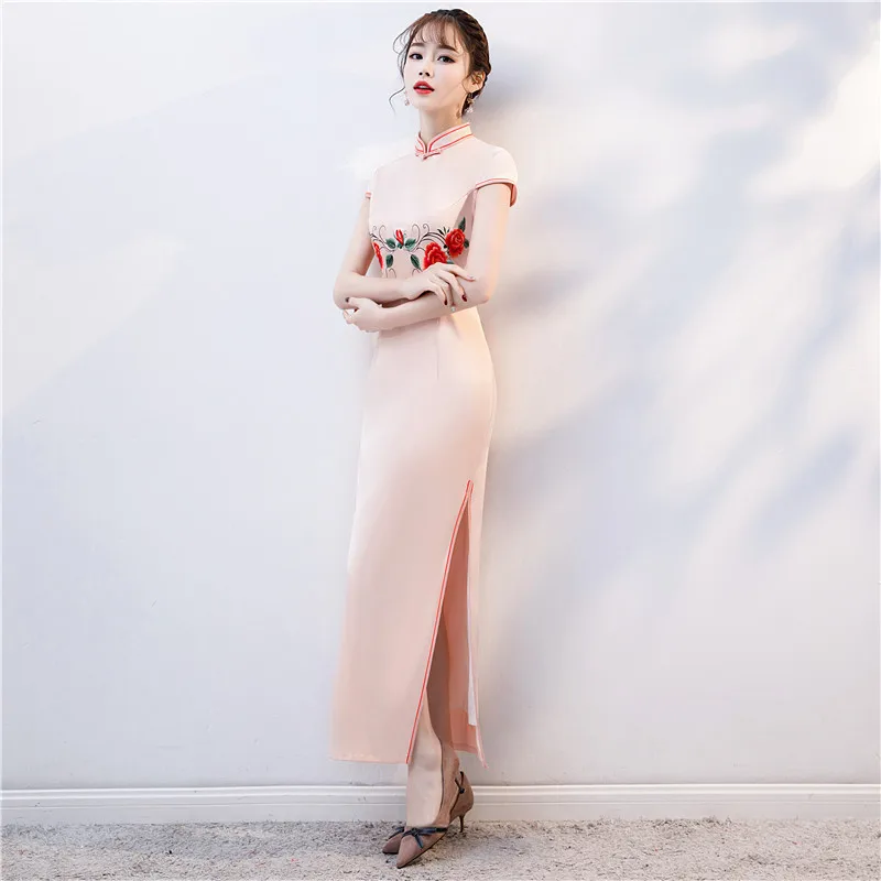 Современная Элегантная вышивка цветок Cheongsam 2019 аналогичное шелковое длинное Qi Pao