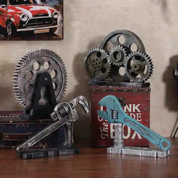 

EUROPEAN CREATIVE RETRO INDUSTRIAL WIND GEAR DECORATION LIVING ROOM BAR CAFE RESTAURANT WINE COOLER TV CABINET ORNAMENTS