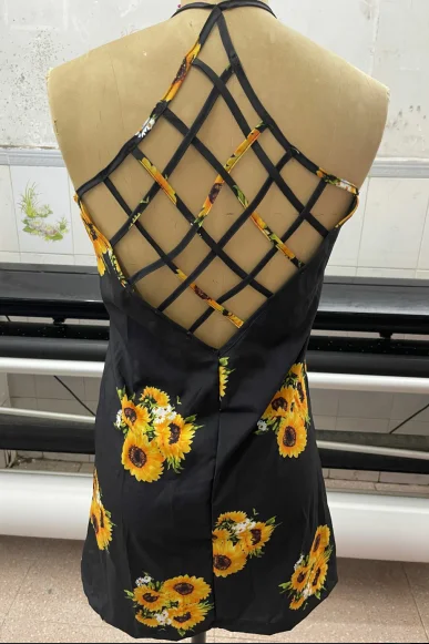 

New Sunflower Print Tank Dress Women O-Neck Sleeveless Halter Sexy Backless Vest Fashion MIni dress Beach Boho Summer Dress robe