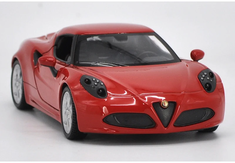 Изысканный 1:24 ALFA Romeo 4C спортивный автомобиль сплав модель, моделирование литой металл коллекция и Подарочная модель украшения
