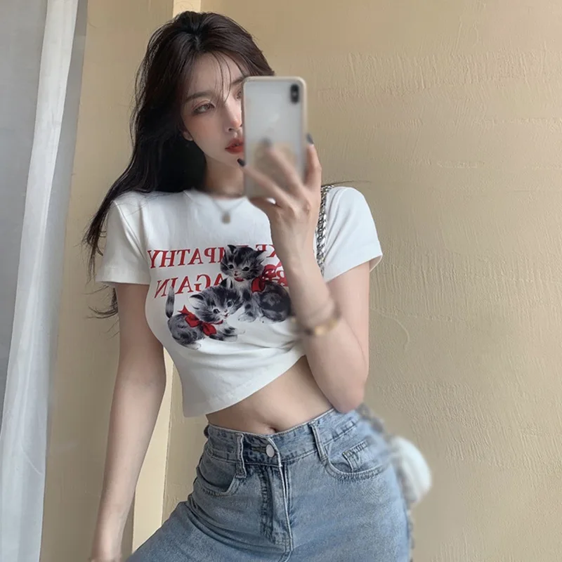 

DAXIN Tight-fitting Short-sleeved T-shirt Top Women's Age-reducing Short Bottoming Tee Shirt Female Casual Top Ladies Shirt