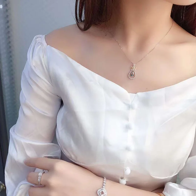 

Real 18K Gold Plated Necklace for Women Diamond Jewelry Water Drop Bowknot Pendant Necklaces Silver Color Clavicle Chain Choker