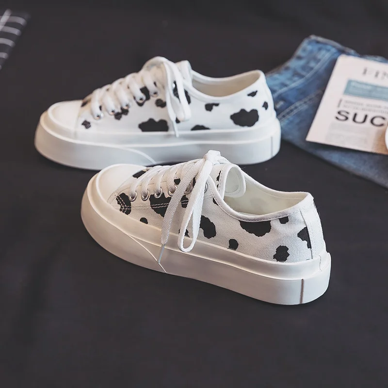 

Spring 2022 New Cow Thick Soled Canvas Shoes Women's Versatile Ulzaang Gumshoes Girl Casual White Shoes Big Head Lace Up Short