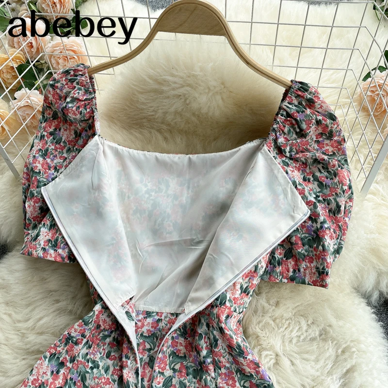 

Women French Sweet Floral Dress Sweet Puff Sleeve V Neck A-line Dress Summer Bohemian Print Casual Vacation Midi Dress