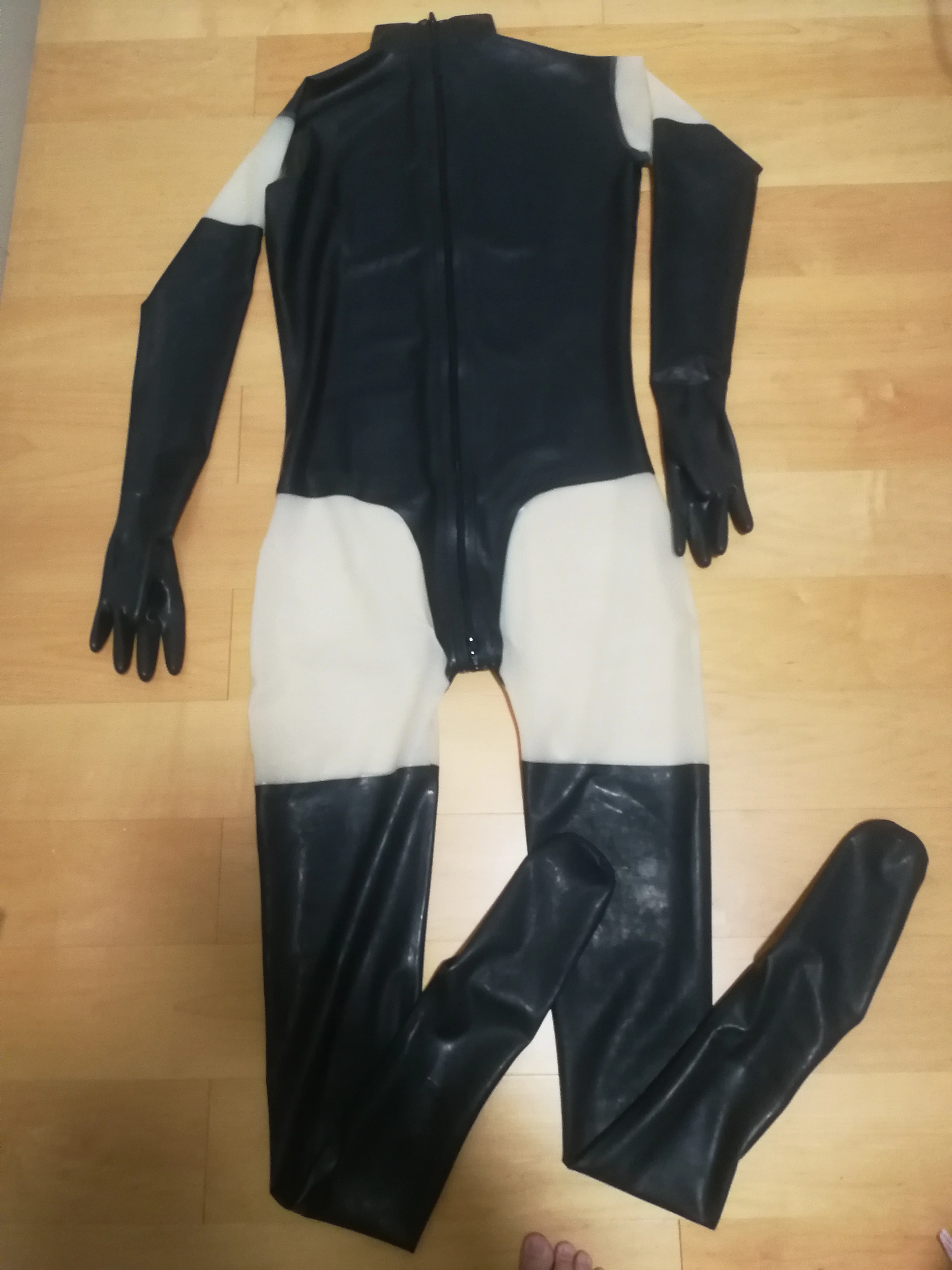 Новый дизайн облегающий латексный комбинезон прозрачный с черным трико женские