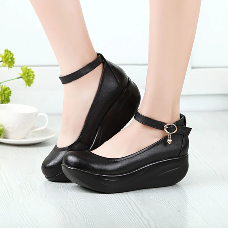 Женские босоножки из натуральной кожи на танкетке высоком каблуке размеры 34-43