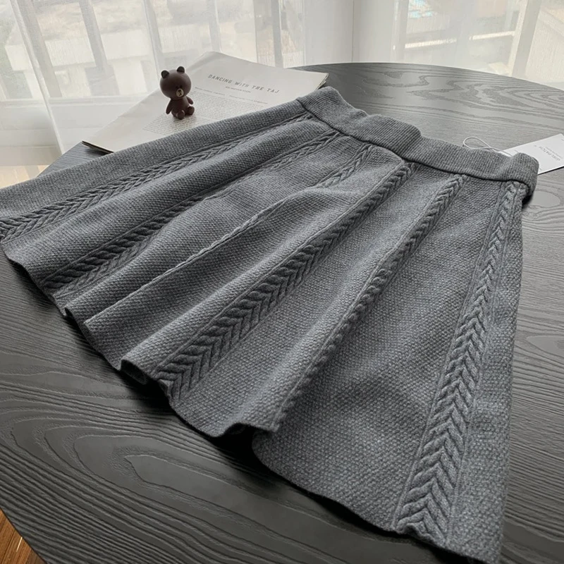 Свитер-юбка Женский осенне-зимний плотный со складками с завышенной талией |