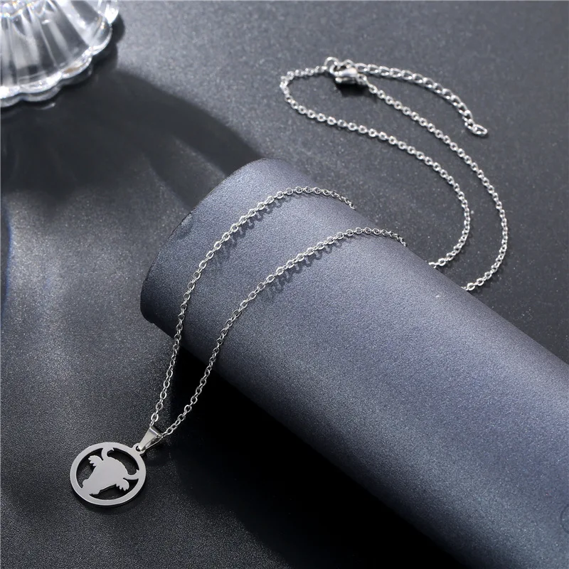 

New Stainless Steel Geometric Bull Head Pendant Necklace for Women Cute Pet Animal Link Clavicle Chain Jewelry Gifts 2021