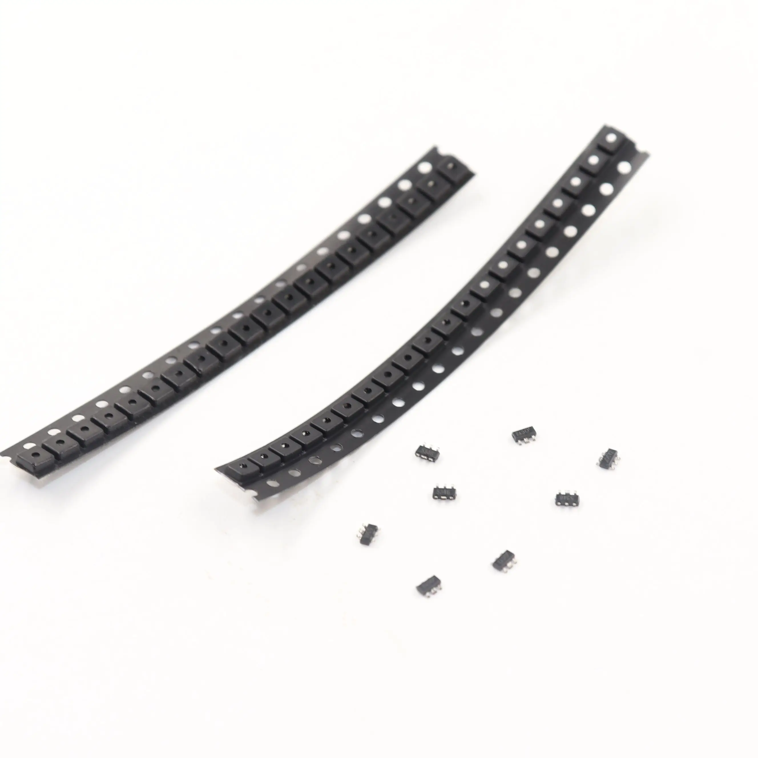 50 шт./лот/MMDT3904-7-F SOT363 MMDT3904-7 СОТ-363 MMDT3904 3904-7-F 3904 2NPN 40V 0.2A код K6N IC новый и оригинальный |