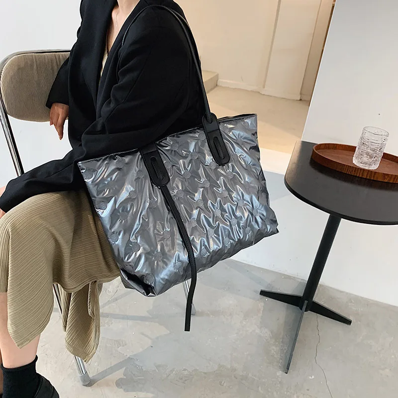 

Fluffy Cotton Shoulder Bags for Women Large Capacity Ladies Tote Handbag Light Female Big Shopping Bag Weekender Work New 2021