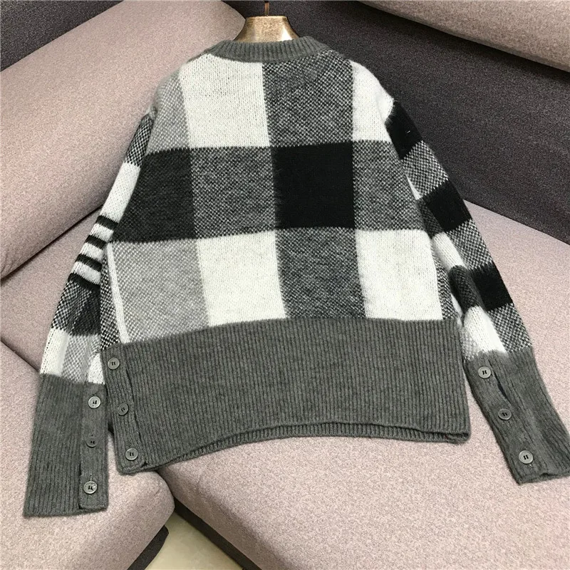 

Luxury Designer Brand Knitted Pullovers for Women Vintage O Neck Plaid Mohair Loose Knitted Sweater
