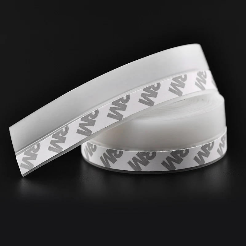 Уплотнительная лента для дверей самоклеящаяся силиконовая Звукоизоляционная