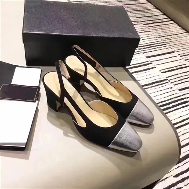 

2021 Xiaoxiang summer new colors fashion new color matching platform women's Baotou all-match leather sandals