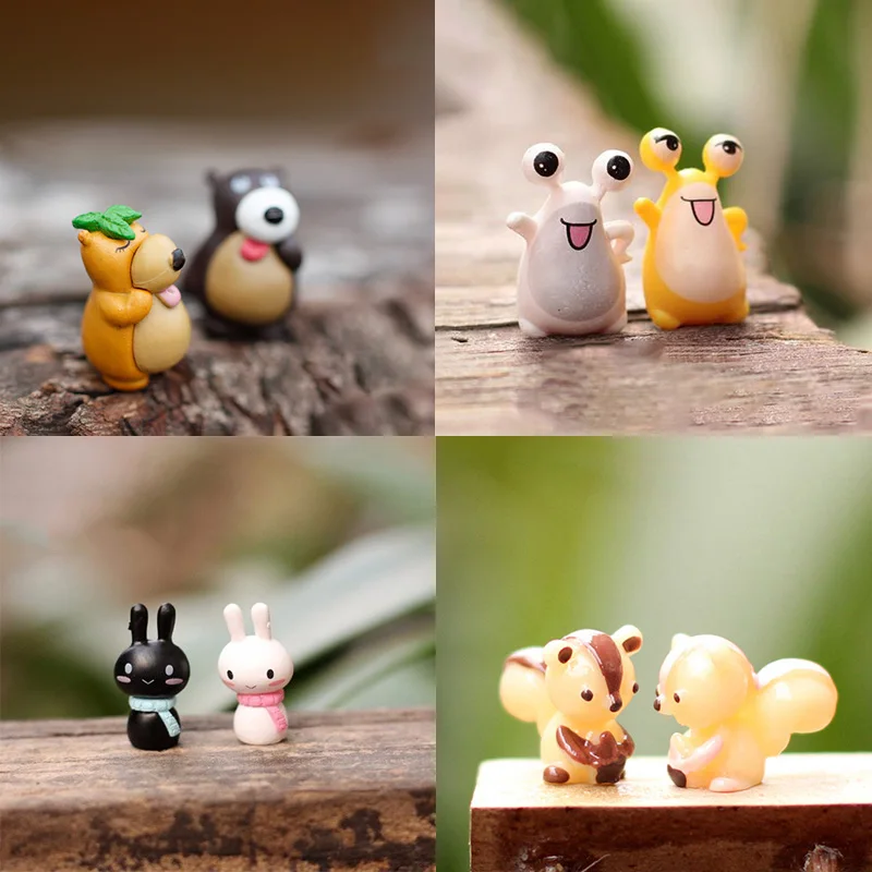 

BAIUFOR 2pcs/lot Miniatures, Fairy Garden Decor, DIY Terrarium Figurines, Mini Swan Frog Squirrel Cat Bear Rabbit Duck Snails