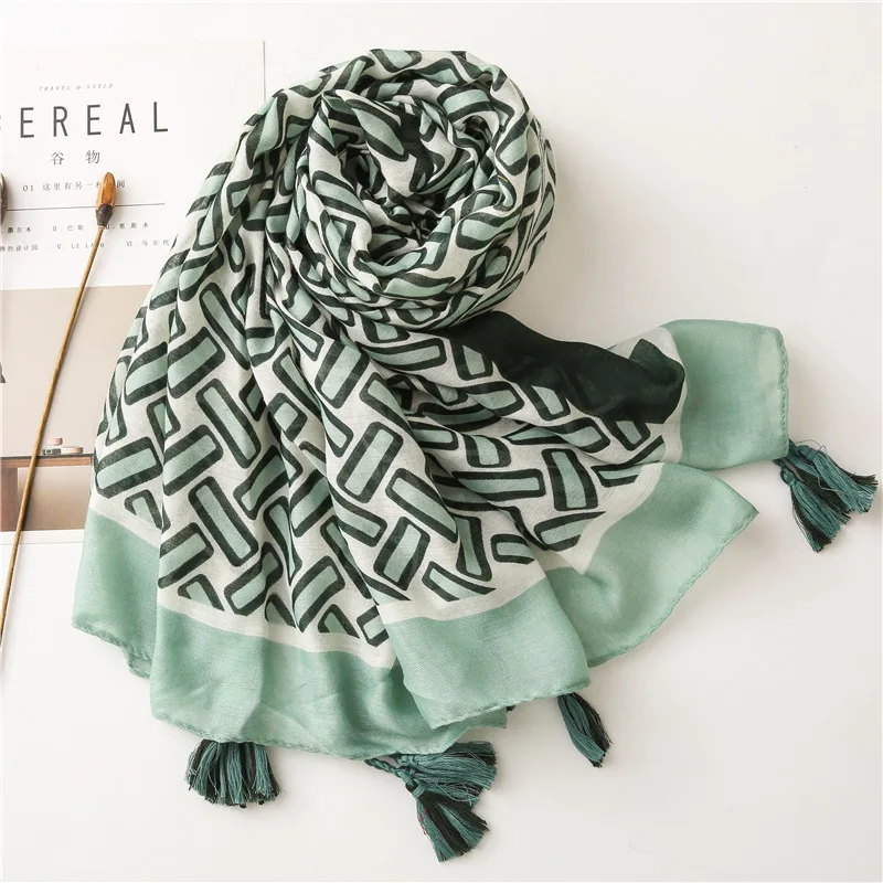 

2020 New Design Women Scarf Sprint Winter Warm Brand Cotton Scarves Shawls Wraps Ladies Pashmina Beach Hijabs Bandana Stoles