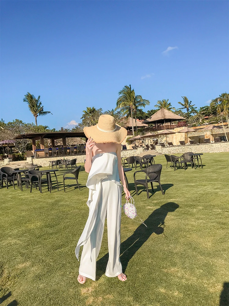 Комбинезон без бретелек Новинка лета 2020 пляжные праздничные белые длинные