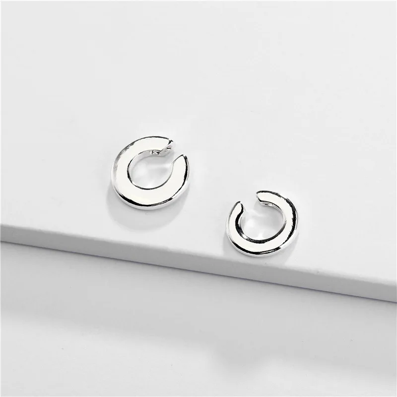

Gold & Silver Color Without Piercing Small Big Ear Cuff Clip Earrings for Women Minimalist Round Twist Chain Cartilage Earrings