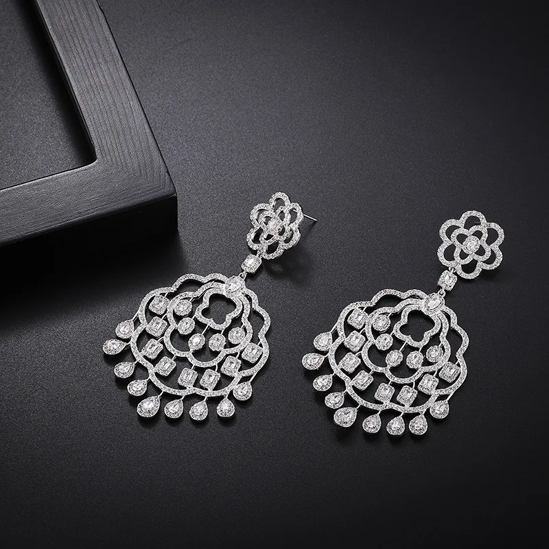 

European and American exaggerated earrings retro hollow luxury earrings copper micro-inlaid zircon earrings cross-border AliExpr