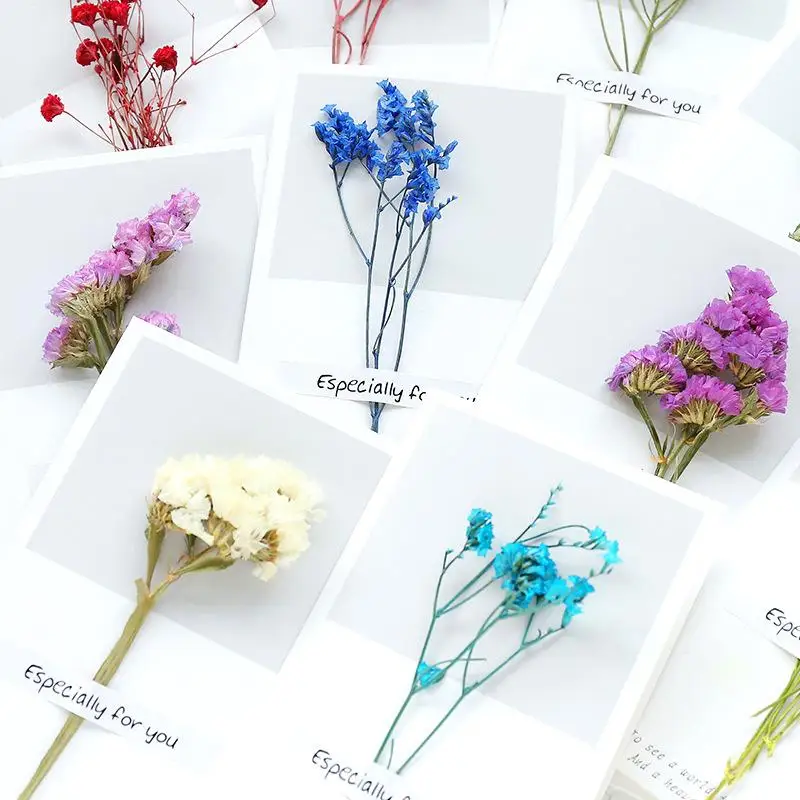 Имя высушенный цветочный + Тип имени сообщения Рождество Свадебное приглашение