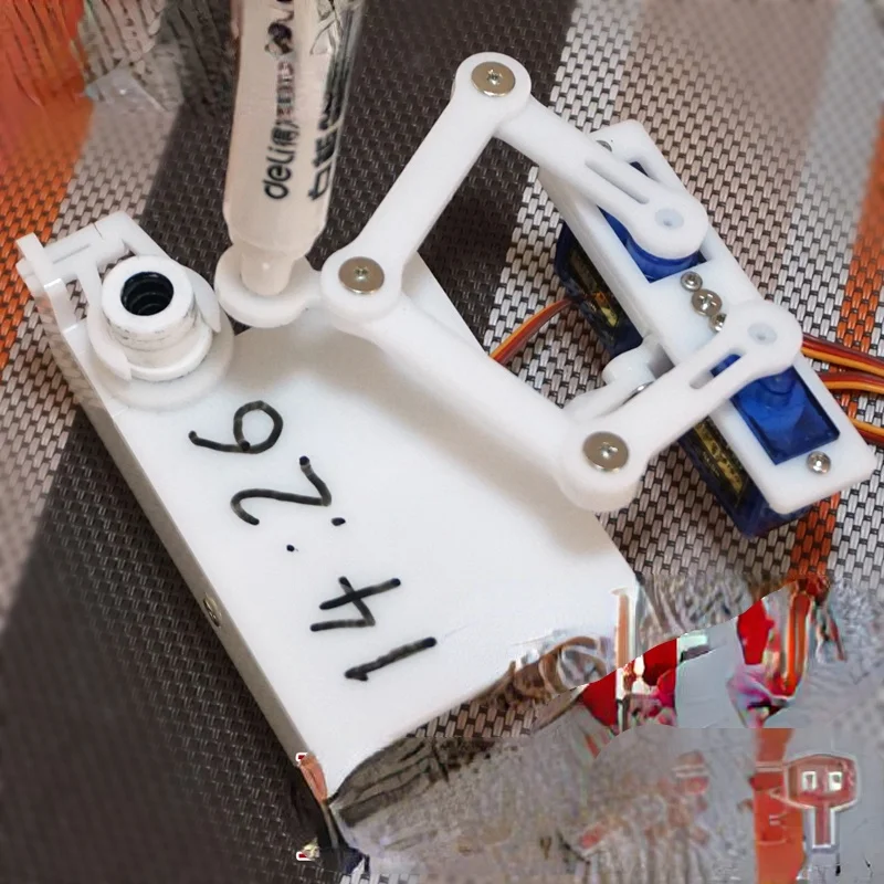 Plotclock небольшой дешевый часовой манипулятор с открытым исходным кодом для письма