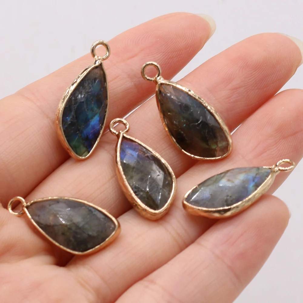 

Natural Flash Labradorite Pendant Irregular Shape Necklace Pendant for Jewelry Making DIY Necklace Earrings Accessories 10x25mm