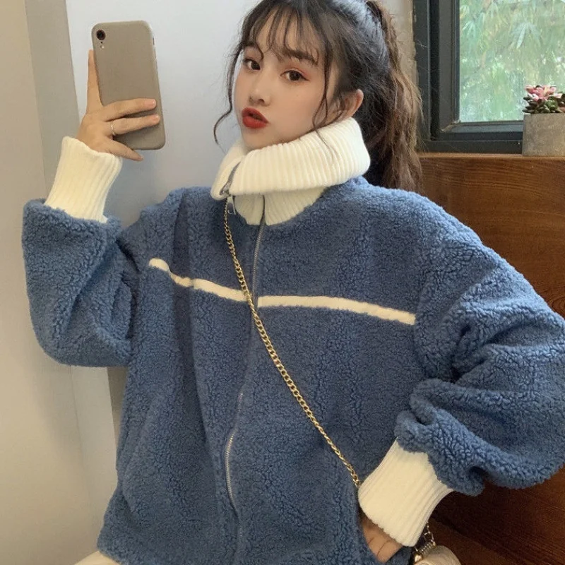 

2020 autumn and winter new Korean version of loose lamb-like high collar sweater female Harajuku plus velvet thick coat ins