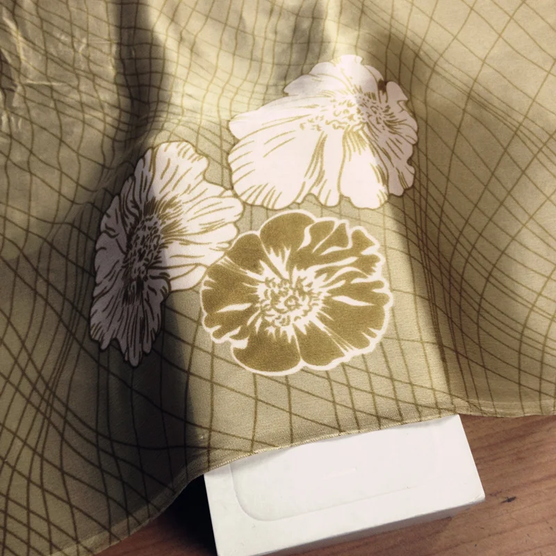 Продажа 2 м ширина: 114 см толщина: 11 мм 100% шелковая ткань атласный шармёз цвет: как