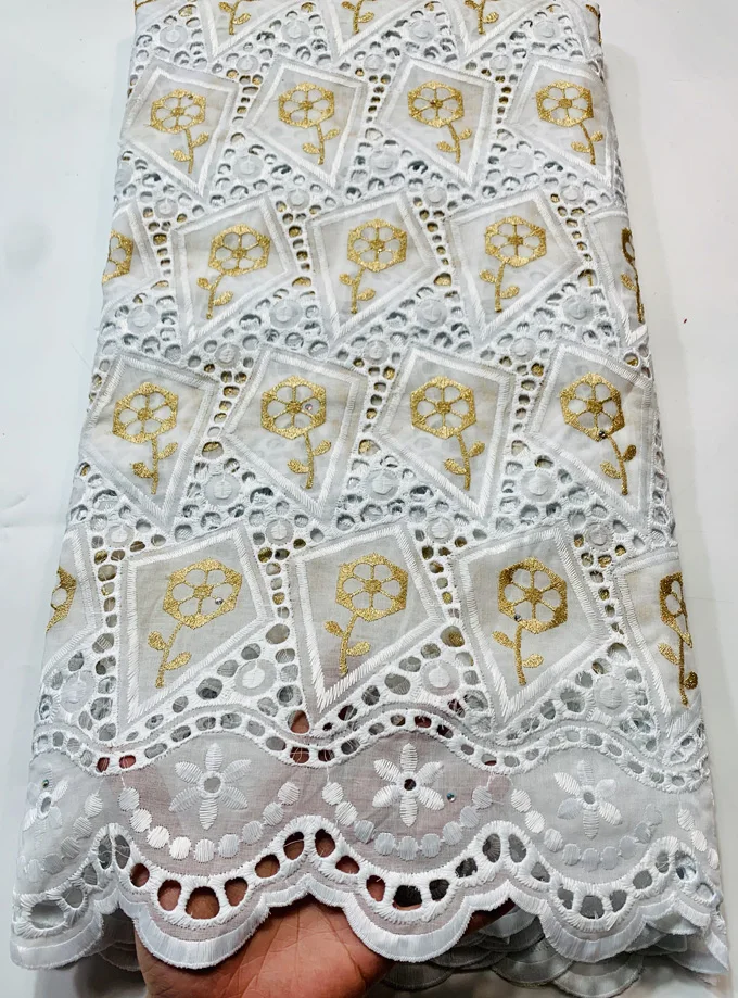 Нигерийские африканские кружевные ткани 2021 года высокого качества Swiss Voile в Швейцарии с камнями Eyelet для вечеринок и шитья ESH064 золотые.