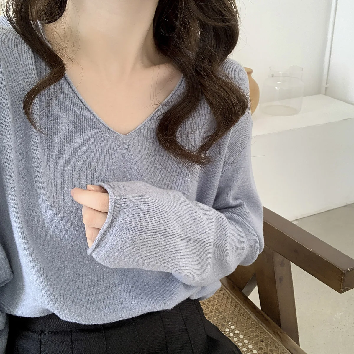 

Women's new loose V-Neck Sweater in autumn and winter 2021