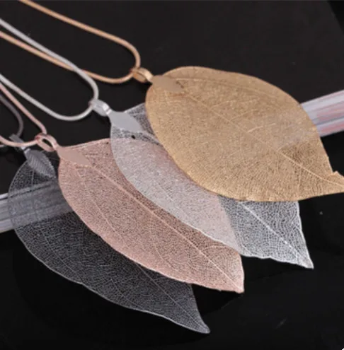 Женское ожерелье с подвеской в виде листьев длинная цепочка стиле бохо ювелирное