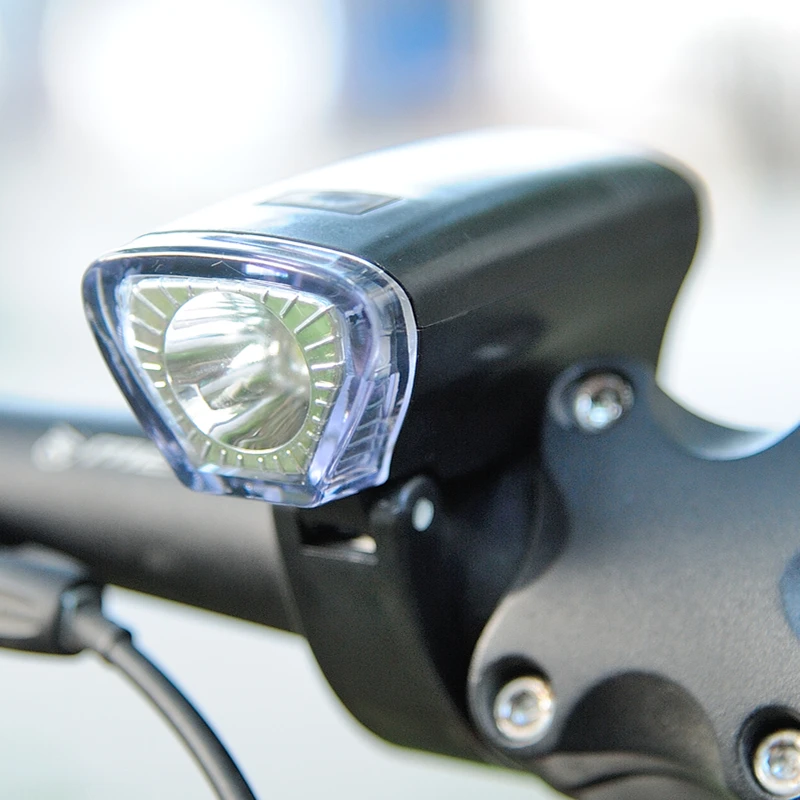 

Night Riding Bicycle Super Bright Three Mode LED Front Lamp Life Waterproof Bike Accessories Easy To Carry Bicycle Flashlight