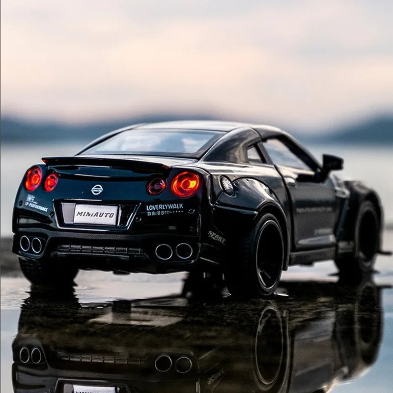 Nissan Gtr1: 32 супер ЗАПУСК сплава Модель автомобиля ВОИН транспортное средство Автомобиль Моделирование Модель орнамент детская Игрушечная машина