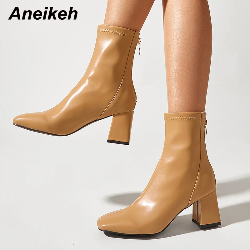 

Элегантные Прошитые полиуретановые глянцевые туфли Aneikeh, женские свадебные короткие ботинки, женские дорожные Нескользящие осенние ботинк...