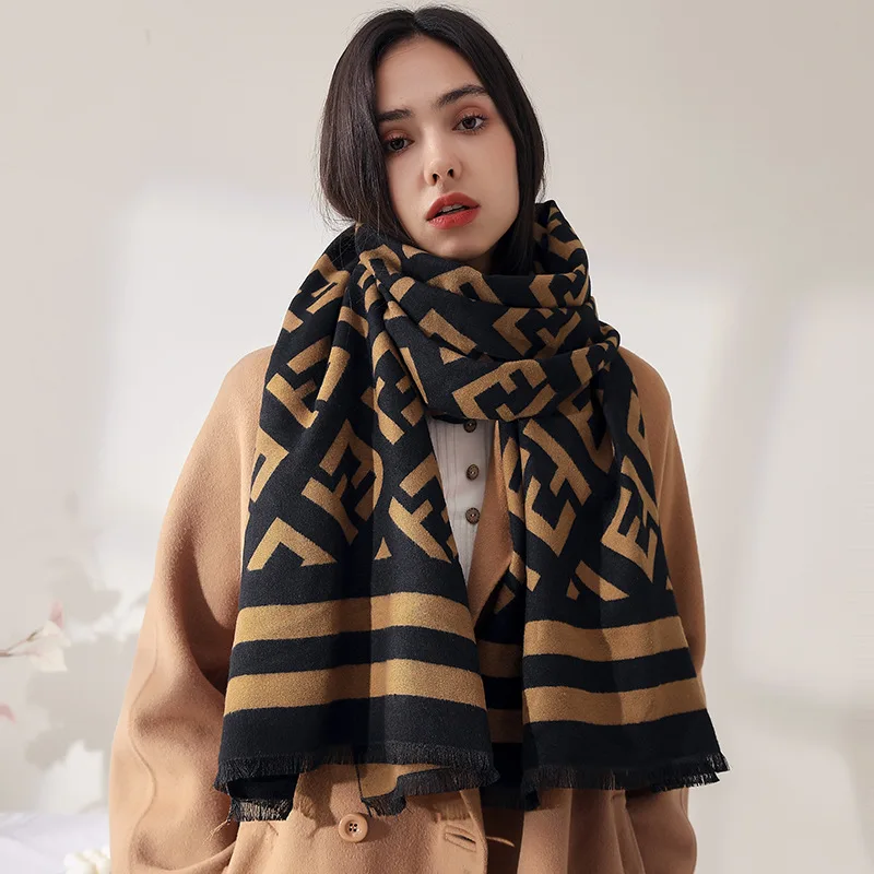 

2021 Luxury Brand Scarves Faux Cashmere Shawls Women Winter Warm Shawl Cloak Thick Blankets Scarf Holiday Wraps Pashmina Foulard