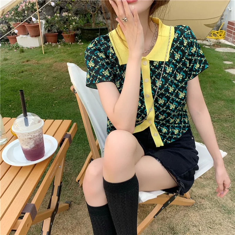 

Harajpoo Women Cardigans 2021 Summer Fall New French Retro Lapel Floral Color Matching Short Sleeve Sweater Design Sense Tops