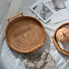 Плетеный Круглый поднос ручной работы из ротанга, тарелка для хранения еды с деревянными ручками для завтрака, напитков, фруктов, кофе, чая