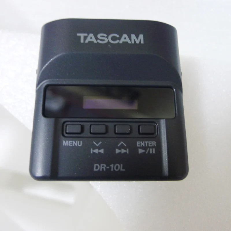 Tascam DR 10L цифровой аудиомагнитофон с микрофоном Lavalier|Цифровые диктофоны| |