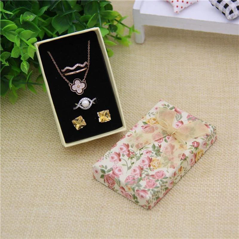 

Rose Flowers Christmas Gifts Case Accessories Earring Gift Packing Boxes Jewellery Box Bracelet Necklace Case Jewelry Storage