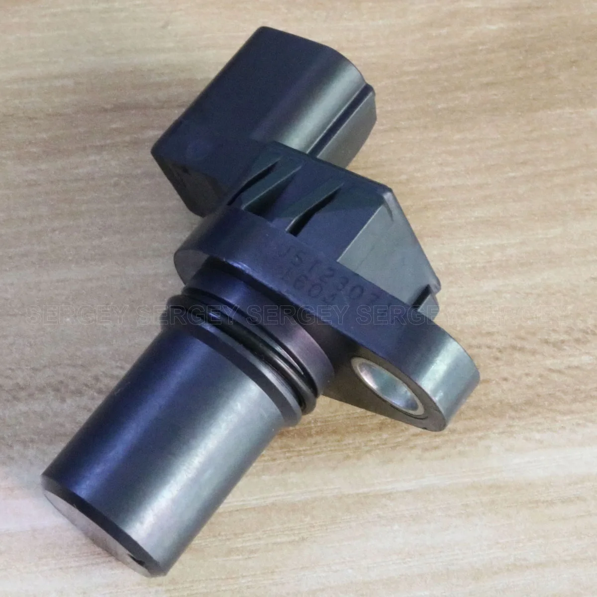 Датчик положения распредвала для Mitsubishi Carisma Lancer Volvo S40 V40 Chrysler Dodge Chevrolet Suzuki MD327107