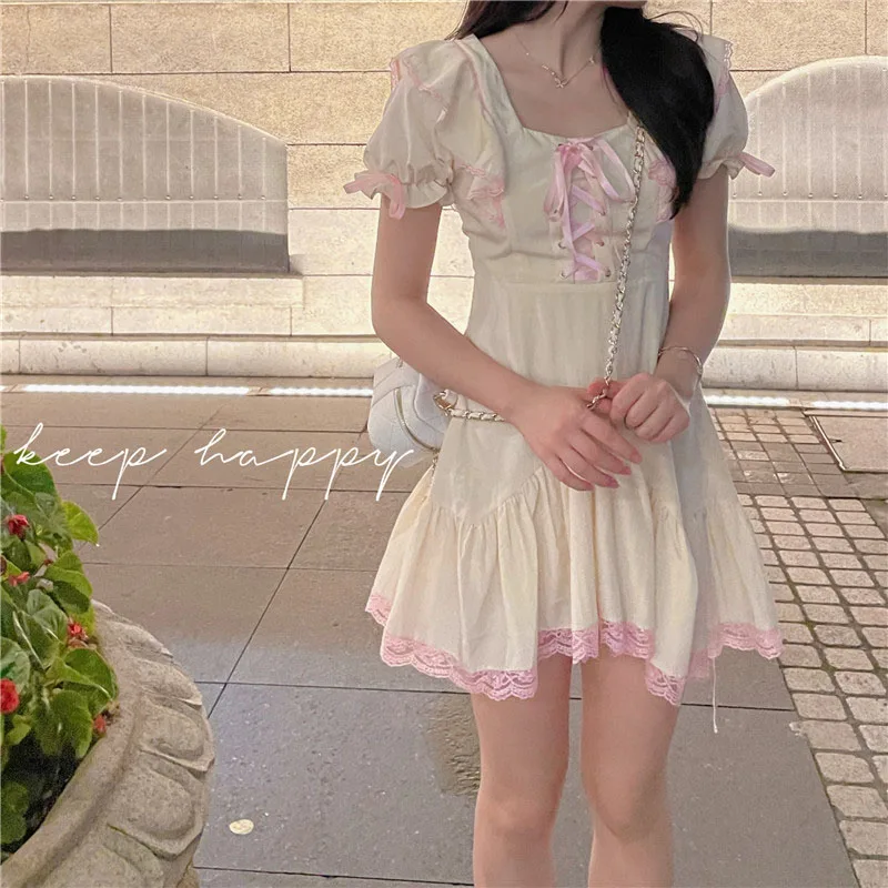 

Кружевное Бандажное платье в стиле преппи Kawaii, с квадратным вырезом, с бантом, с пышными рукавами, ТРАПЕЦИЕВИДНОЕ тонкое платье принцессы, м...