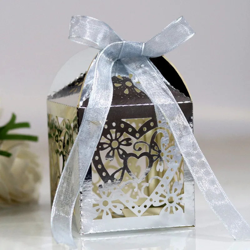 50 шт. любовь сердце лазерная резка полый вагон подарки конфетные коробочки для