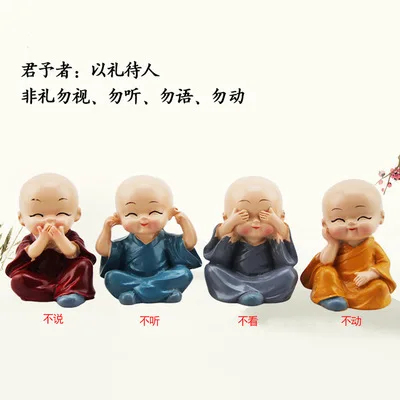 

Chinese Gongfu Monk Figurine Resin Kung Fu Shaolin Monk Statue Buddhist Figure Home Office Car Dolls Decor