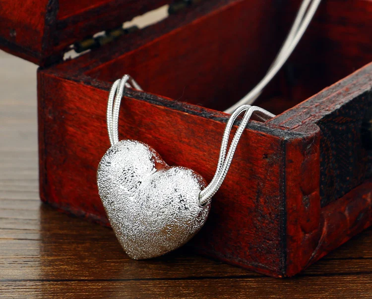 Модное серебряное украшение ожерелье для женщин кулон в форме сердца