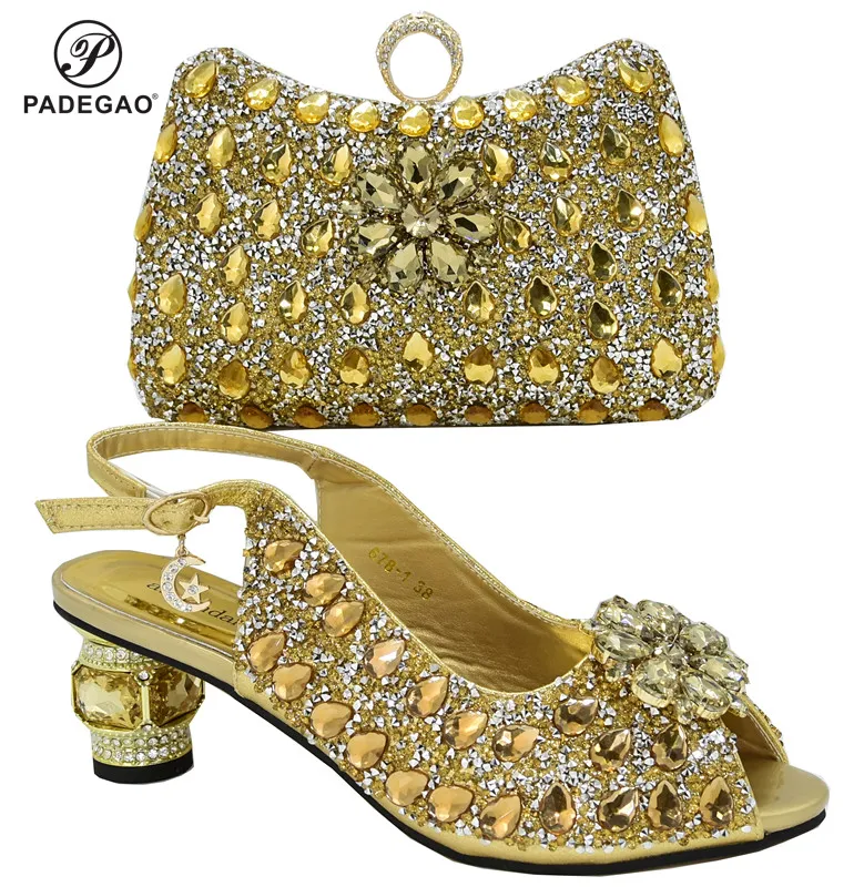 Лидер продаж 2020 обувь и сумка в комплекте золотого цвета итальянские босоножки