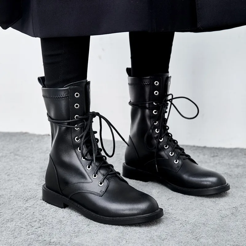 

Winter Fleece Lining Women Lace Up Strechy Leather Ankle Boots High Top Flats Shoes British Moto Biker Genuine Leather Shoes