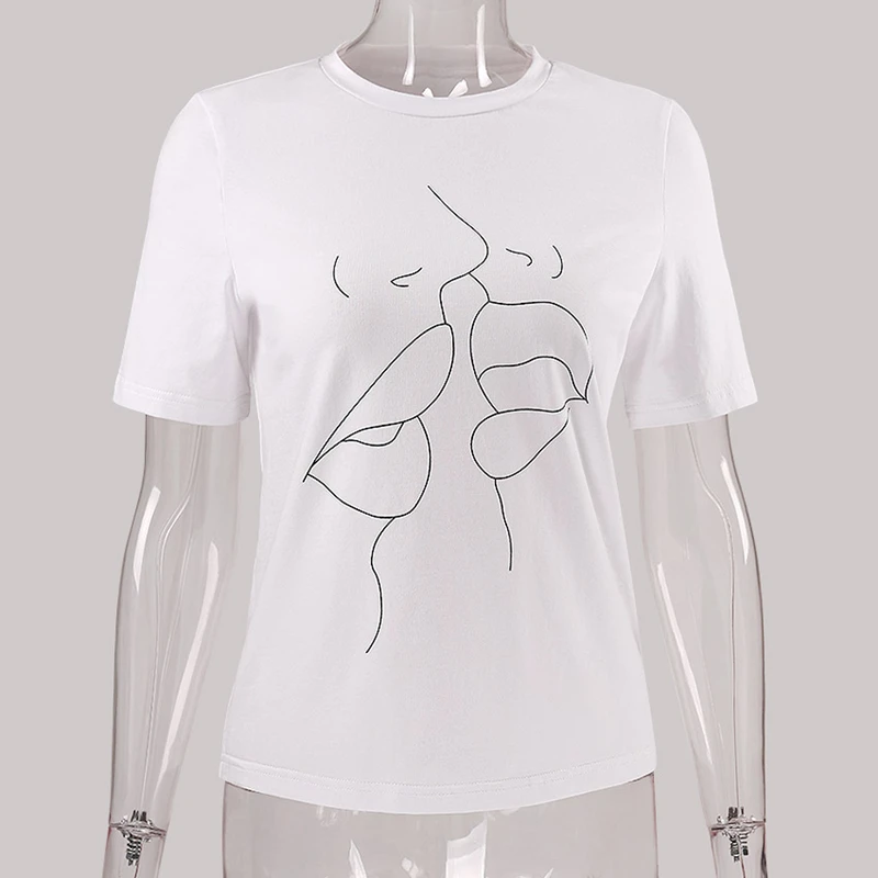 Черная женская футболка с абстрактным поцелуем для поздних ночей в Париже