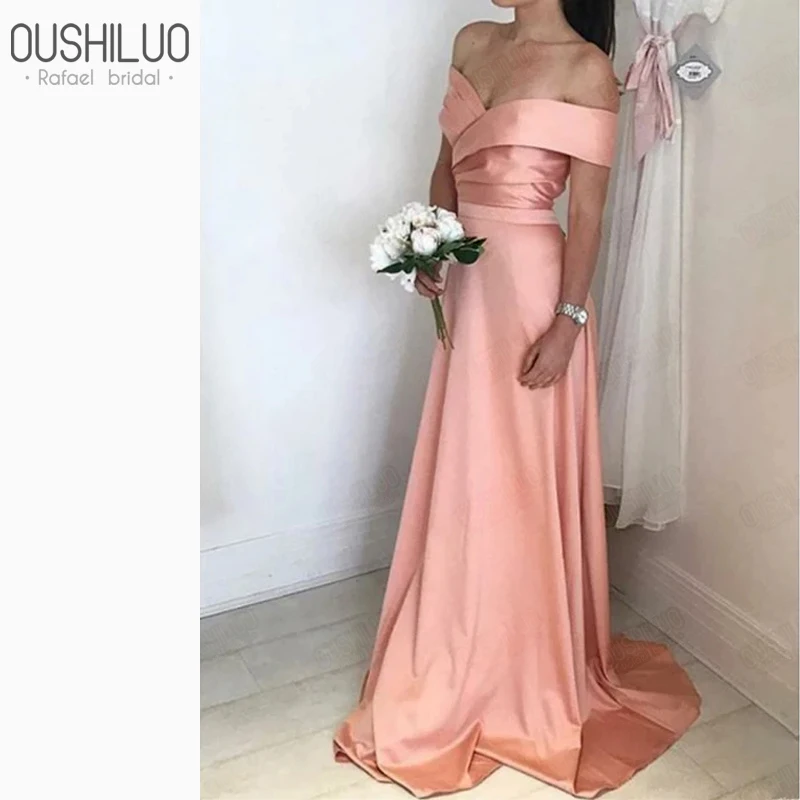 

Вечернее платье, атласное, с открытыми плечами, без рукавов, со шлейфом, ТРАПЕЦИЕВИДНОЕ, на заказ