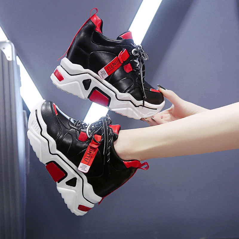 2020 женские кроссовки на платформе со скрытым каблуком Женская кожаная Белая